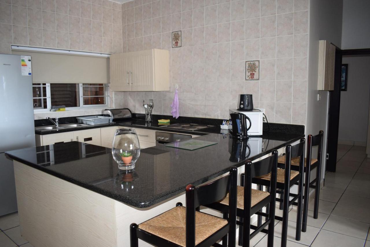Sunrise Beach Resort Amanzimtoti Extérieur photo