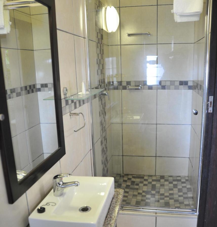 Sunrise Beach Resort Amanzimtoti Extérieur photo