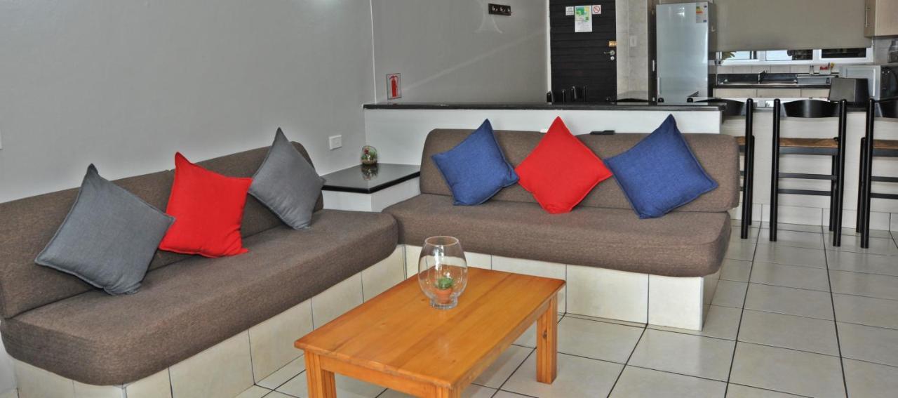 Sunrise Beach Resort Amanzimtoti Extérieur photo